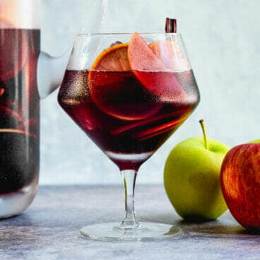 Apple sangria